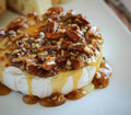 Brie fondant aux pacanes caramélisées et à l'érable